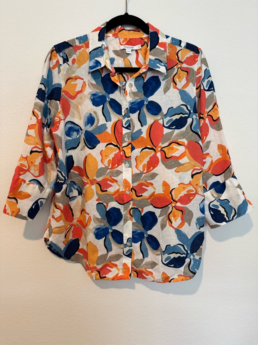 Chicos 100% Linen Floral Print 3/4 Sleeve Button Up Shirt